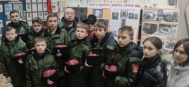 Ко Дню защитника Отечества у джанкойских казачат прошел тематический урок