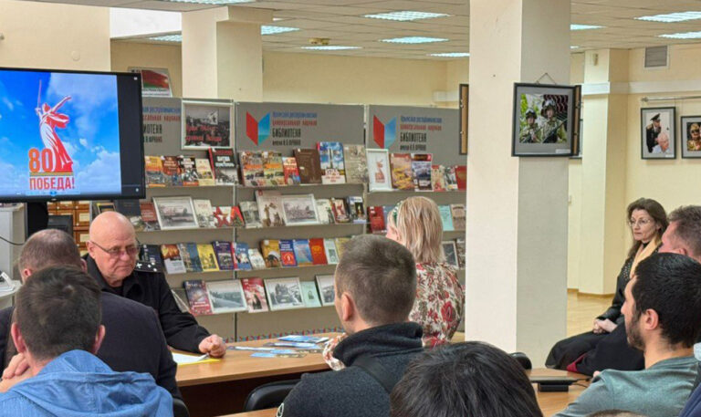 В республиканской библиотеке им. И.Я. Франко прошел вечер памяти и мужества «Крым без фашизма»
