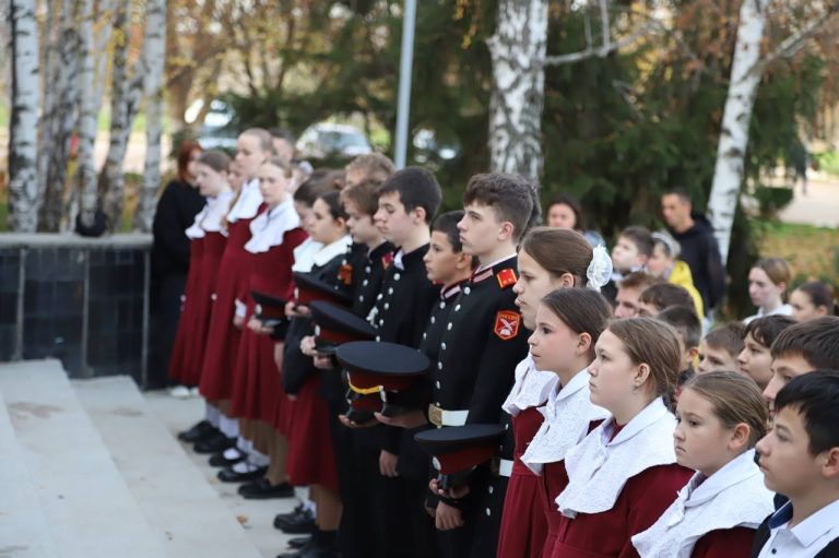 Время выбрало их!