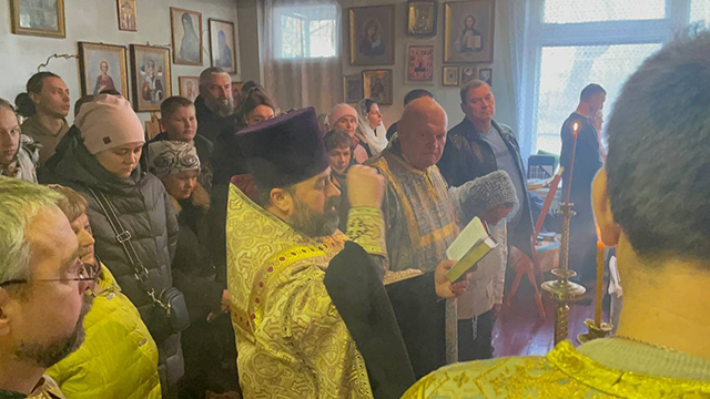 В войсковом храме отметили Рождество Христово